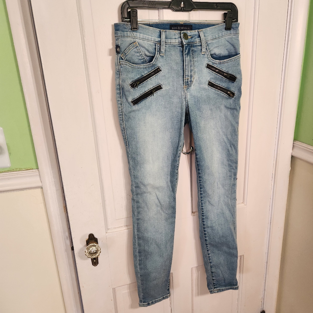 Rock And Republic Zipper Jeans Size 8